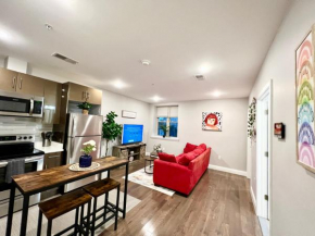 304Stunning and comfy 1BDR APT in Center city